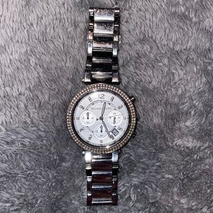Michael Kors Watch - Silver